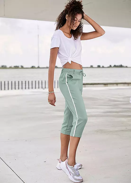 Bench Side Stripe Capri Pants 3 Bench Side Stripe Capri Pants - Image 3