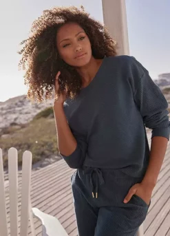 S.Oliver Round Neck Cotton Sweatshirt 7 S.Oliver Round Neck Cotton Sweatshirt -Beachwear Shore s.Oliver Round Neck Cotton Sweatshirt92216911FRSP W01